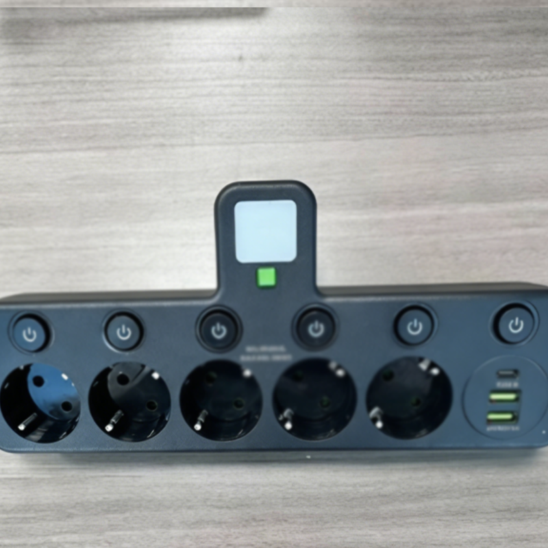 Smart Grenkontakt med Individuella Brytare och USB-uttag