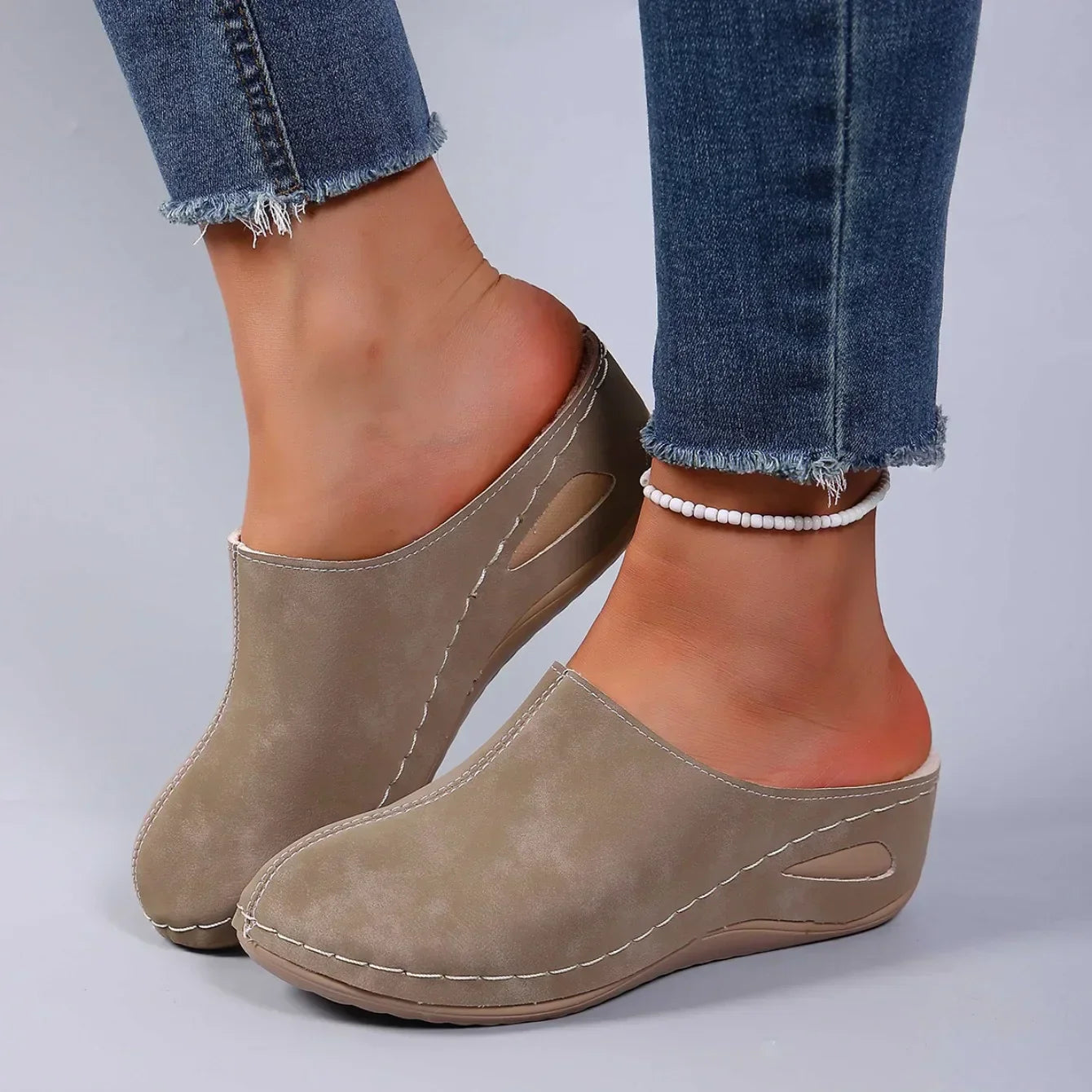 Varma Slip-On Inneskor – Stötdämpande & Lättviktiga