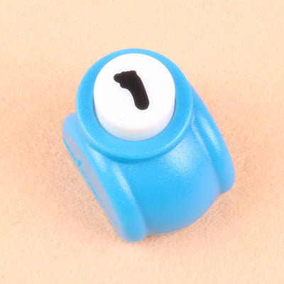 Mini Pappersstans – Skapa Fantasifulla Mönster(6 präglingsverktyg + 2 spetssaxar）