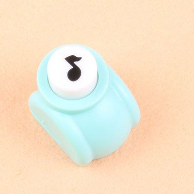 Mini Pappersstans – Skapa Fantasifulla Mönster(6 präglingsverktyg + 2 spetssaxar）