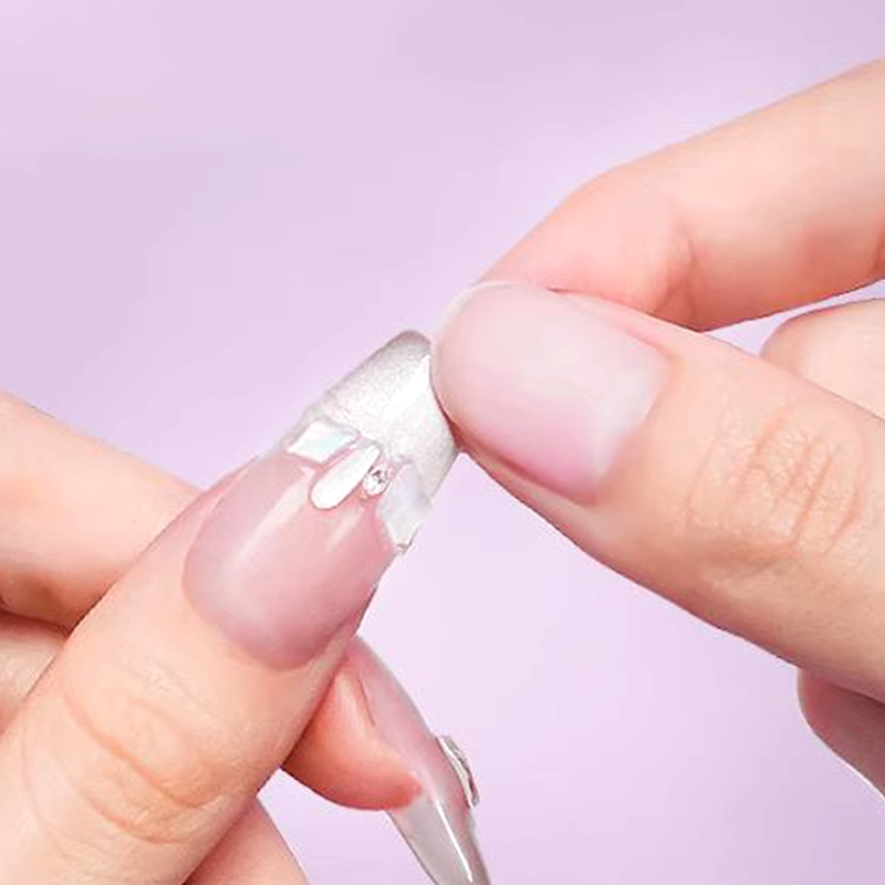 3-i-1 Nagelpenna med Kameliaolja – Vårdar Nagelband & Reparerar Skador