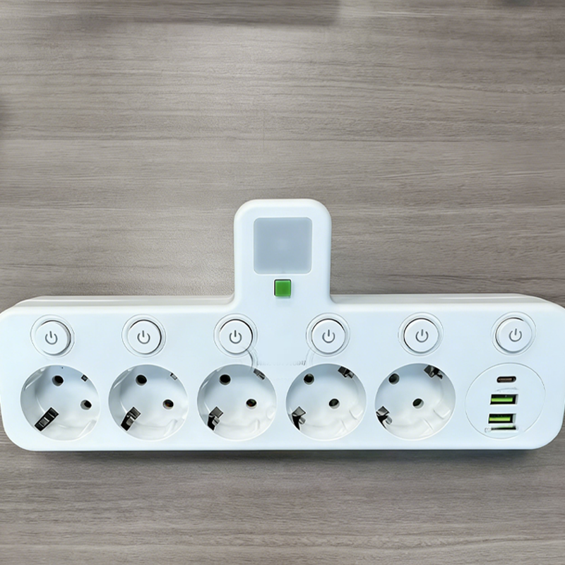 Smart Grenkontakt med Individuella Brytare och USB-uttag